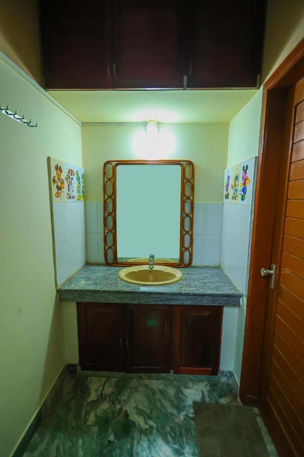 טריואנדרום Nalinam Homestay מראה חיצוני תמונה